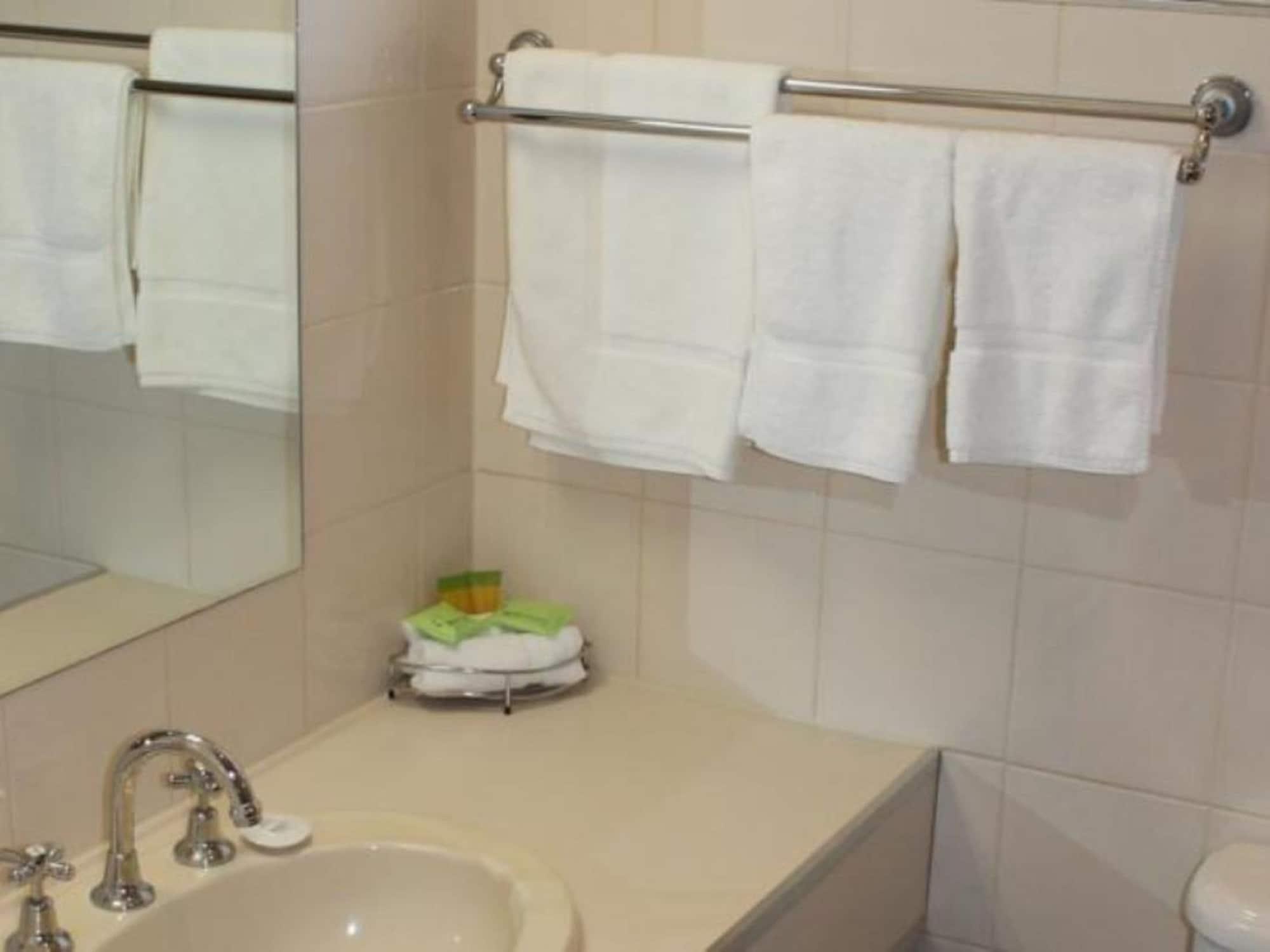 Bakery Hill Motel Баларат Екстериор снимка